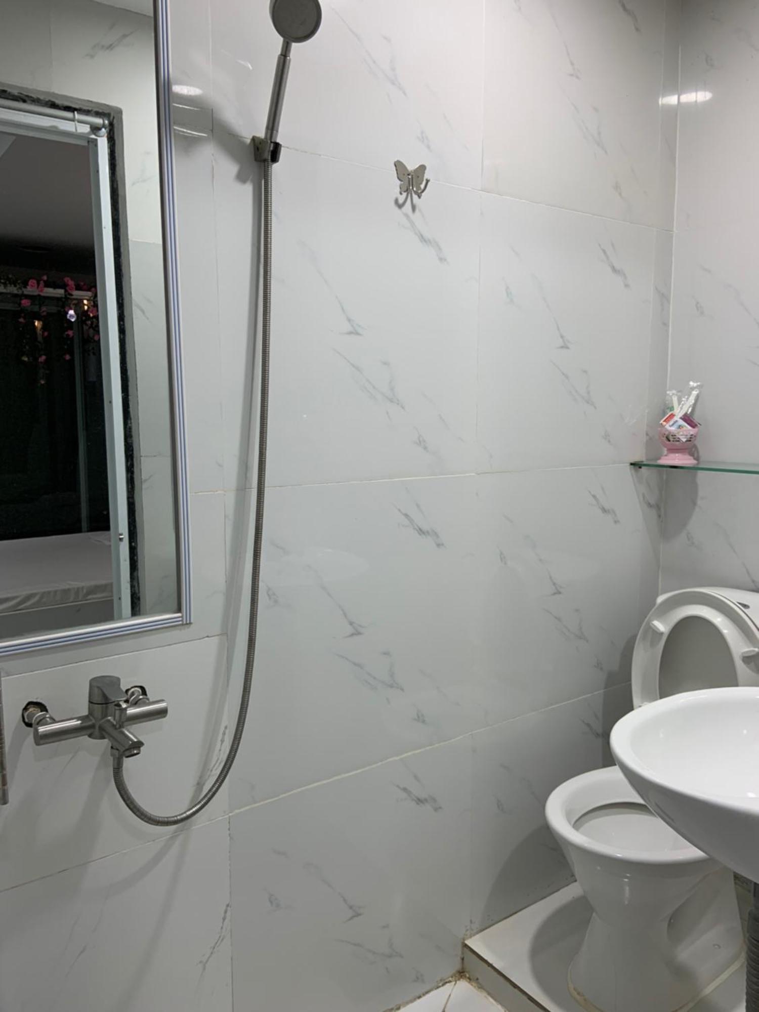 Hotel Mai Tuan Chanh Mon A Tây Ninh Екстериор снимка